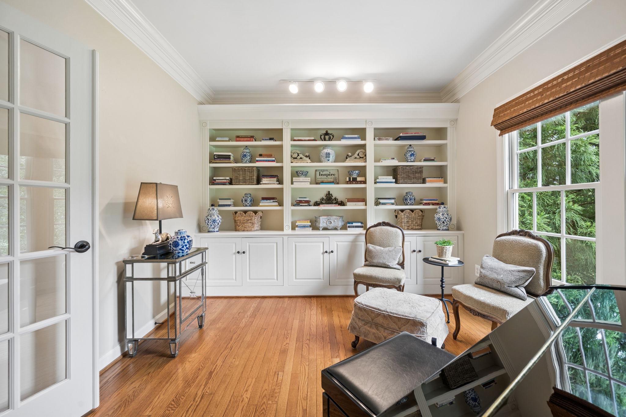 BRANTWOOD - Residential