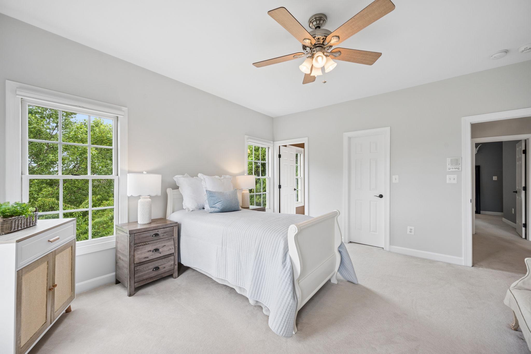 BRANTWOOD - Residential