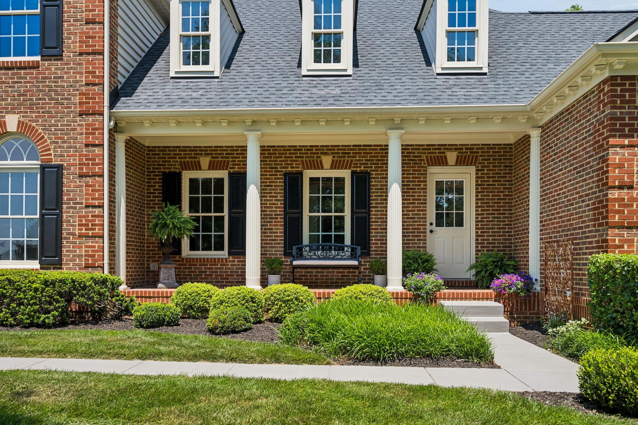 BRANTWOOD - Residential