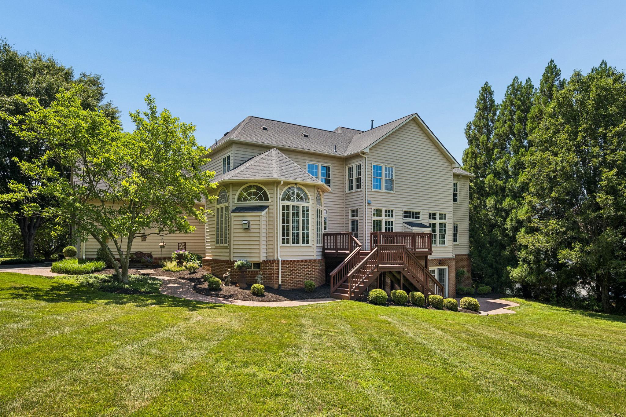 BRANTWOOD - Residential