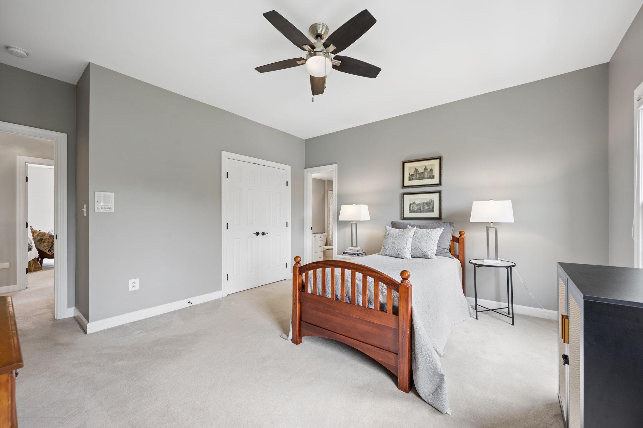 BRANTWOOD - Residential