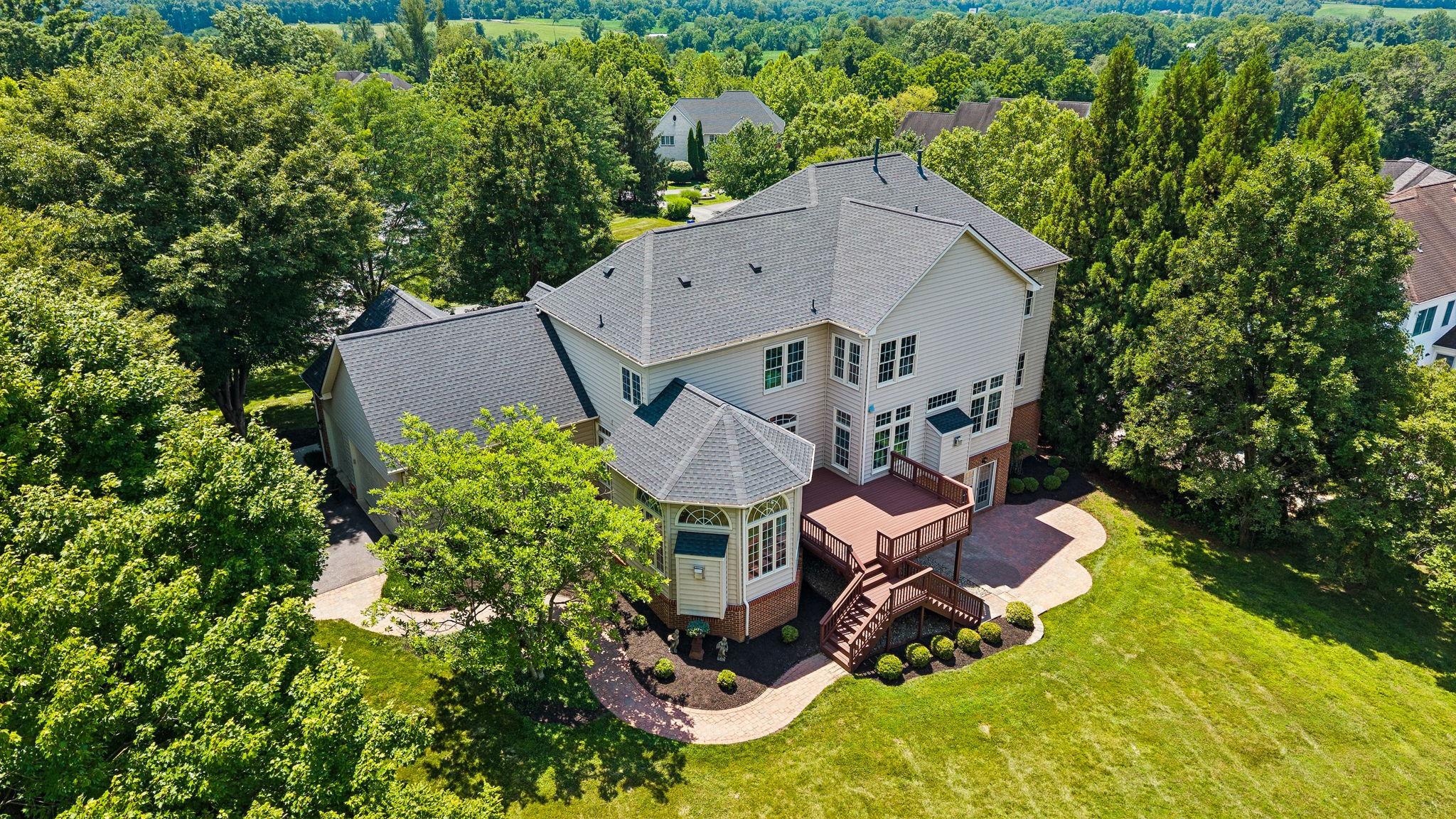 BRANTWOOD - Residential