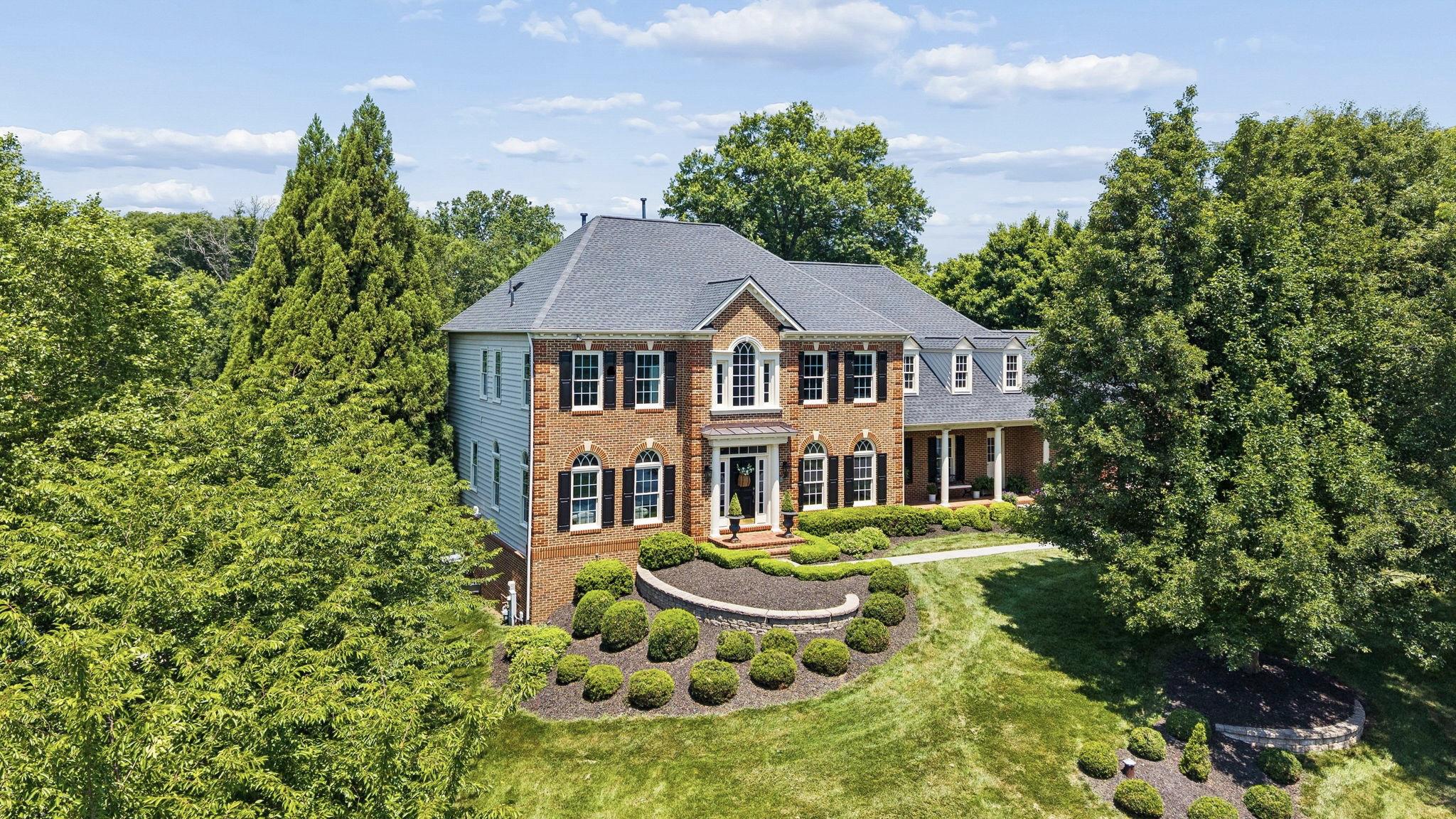 BRANTWOOD - Residential