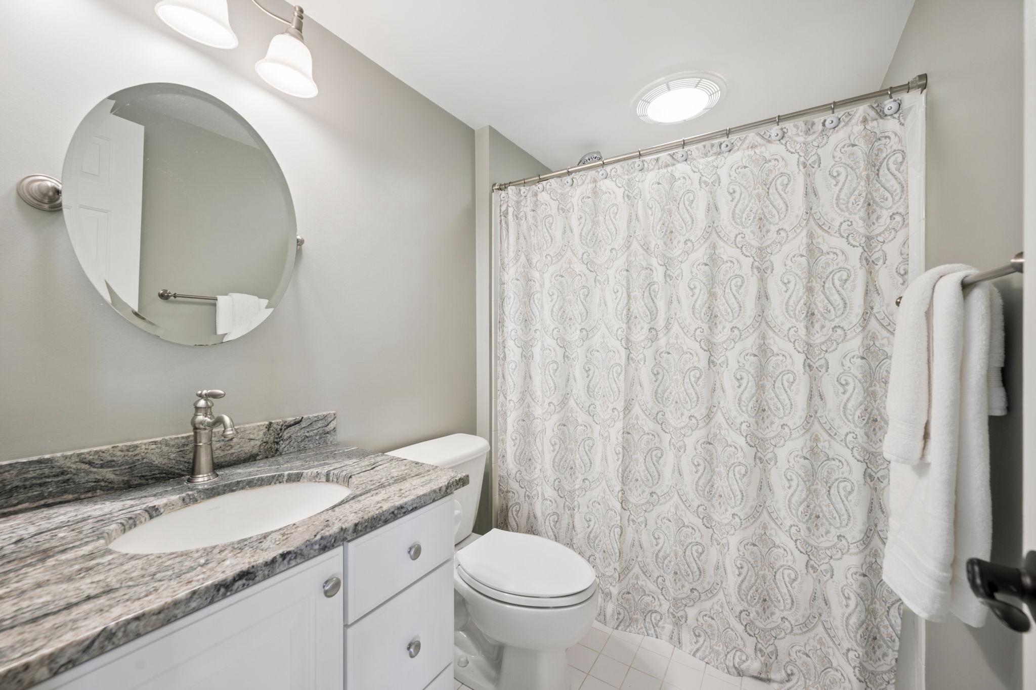 BRANTWOOD - Residential