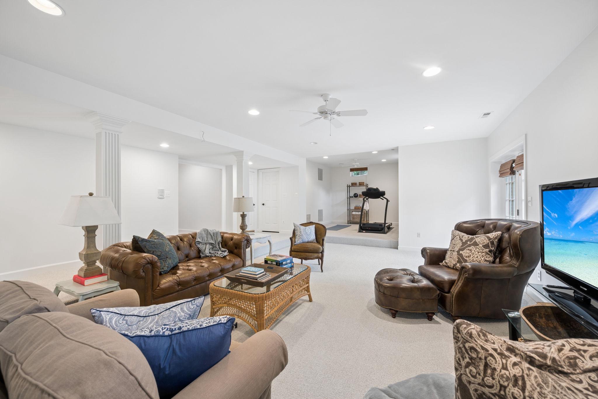 BRANTWOOD - Residential