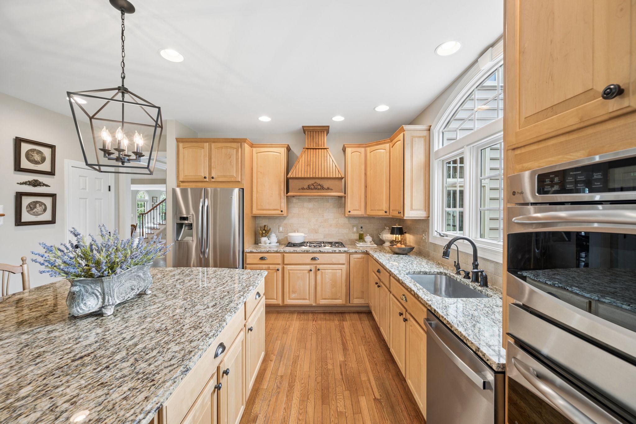 BRANTWOOD - Residential