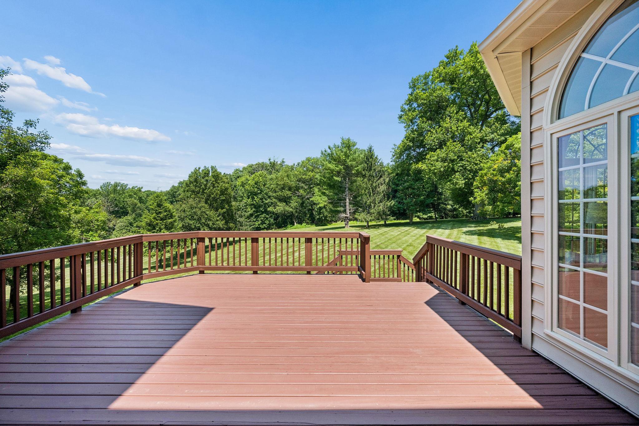 BRANTWOOD - Residential