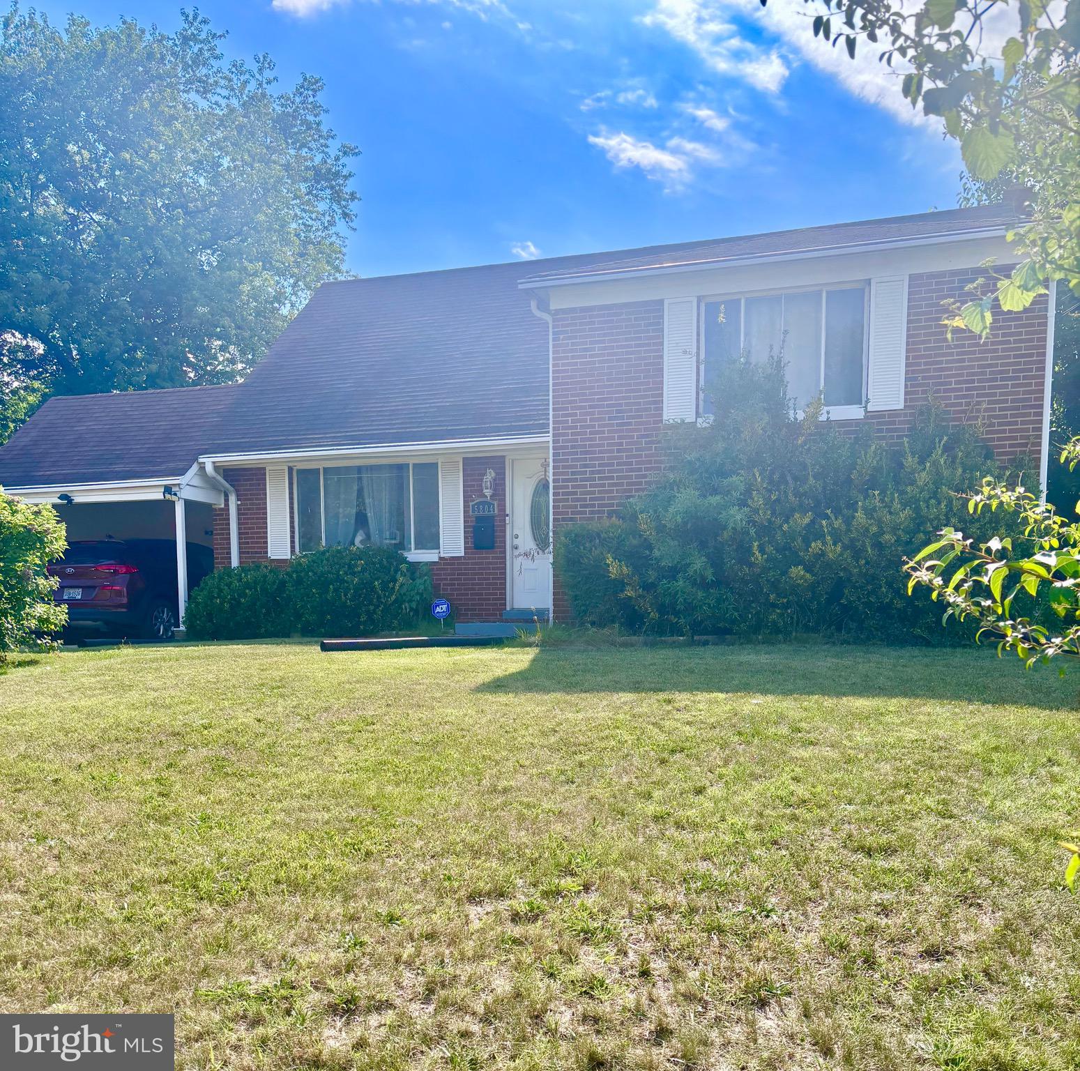 LYNBROOK - Residential