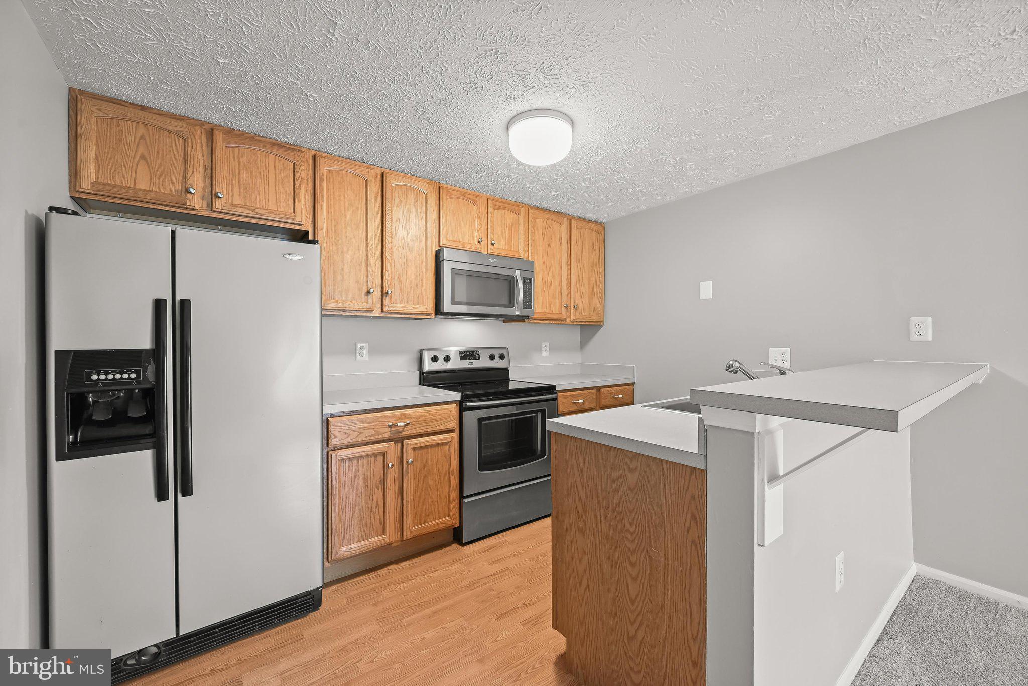 VILLAGE OF HICKORY RIDGE - Residential