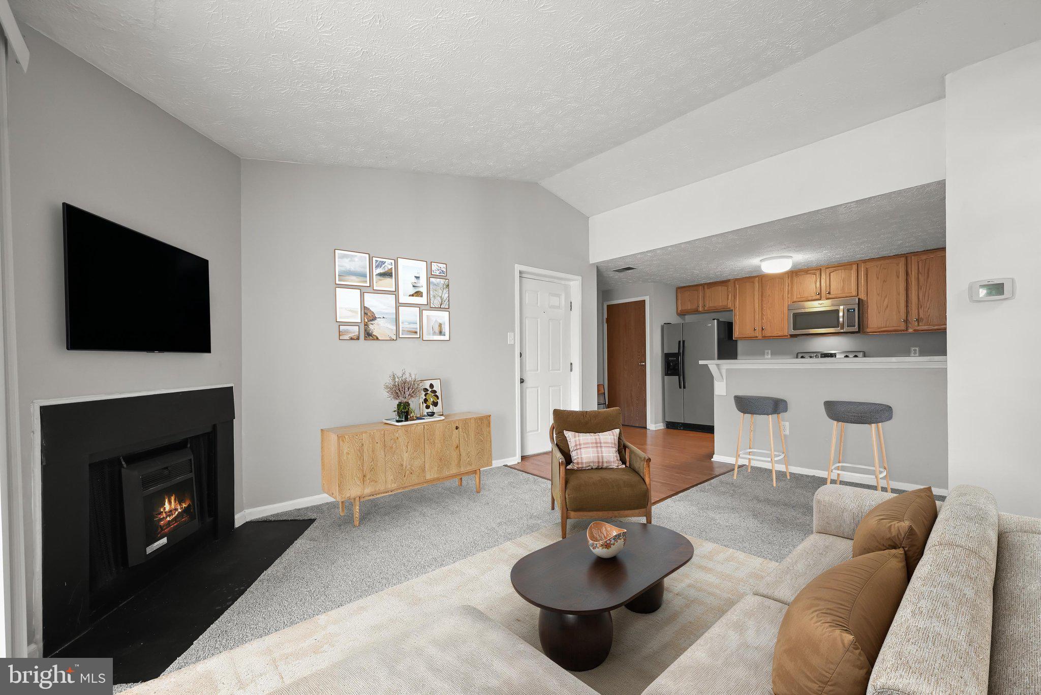 VILLAGE OF HICKORY RIDGE - Residential