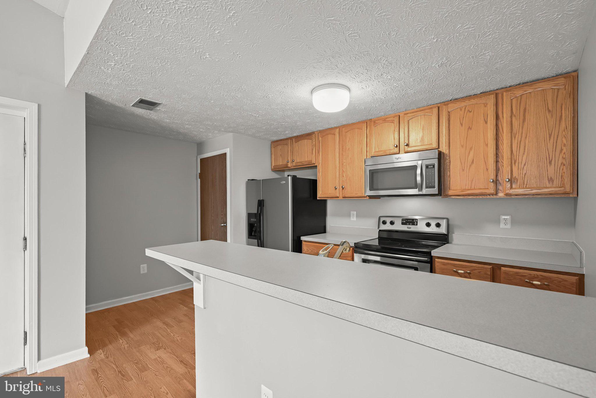 VILLAGE OF HICKORY RIDGE - Residential
