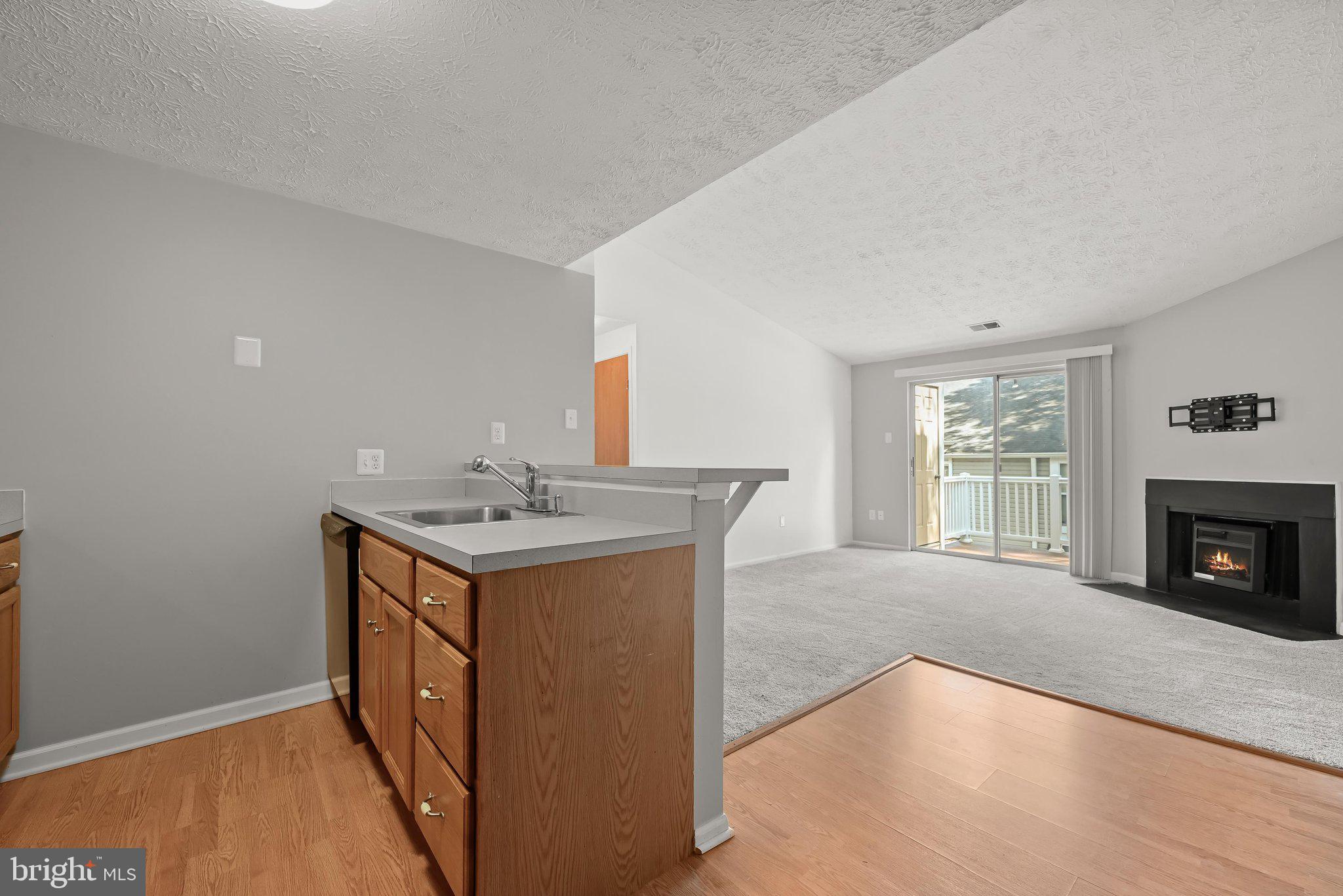 VILLAGE OF HICKORY RIDGE - Residential