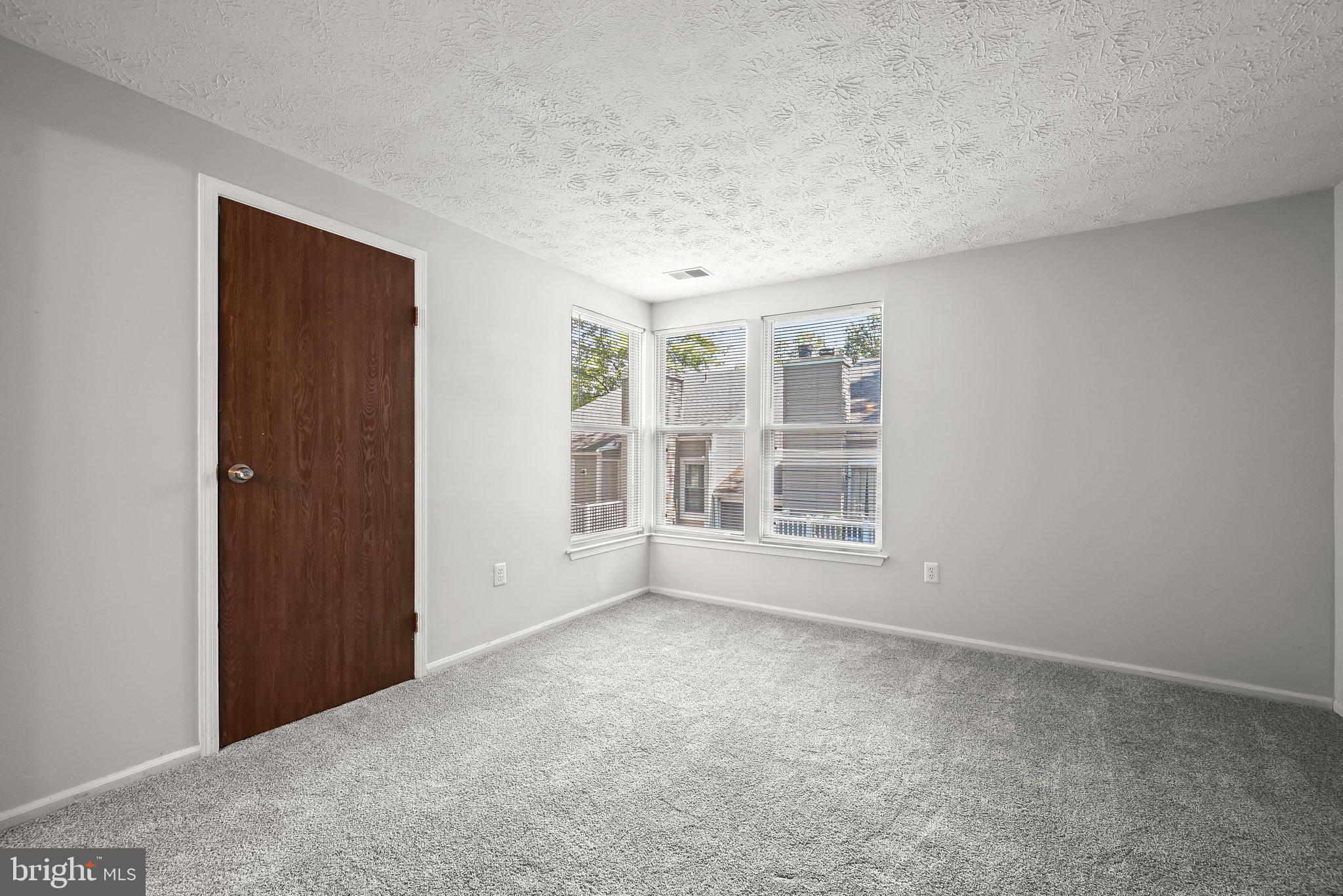 VILLAGE OF HICKORY RIDGE - Residential