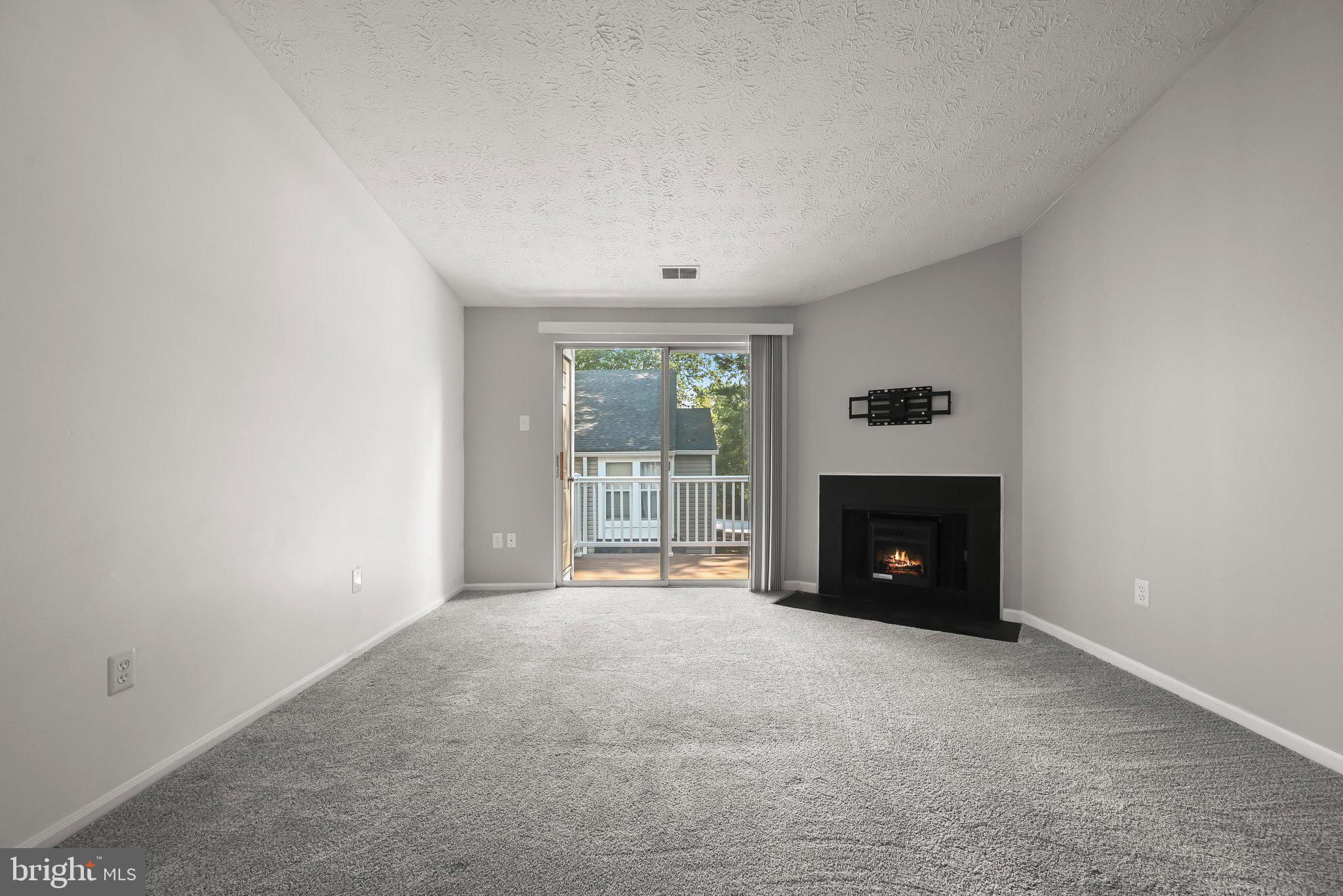 VILLAGE OF HICKORY RIDGE - Residential