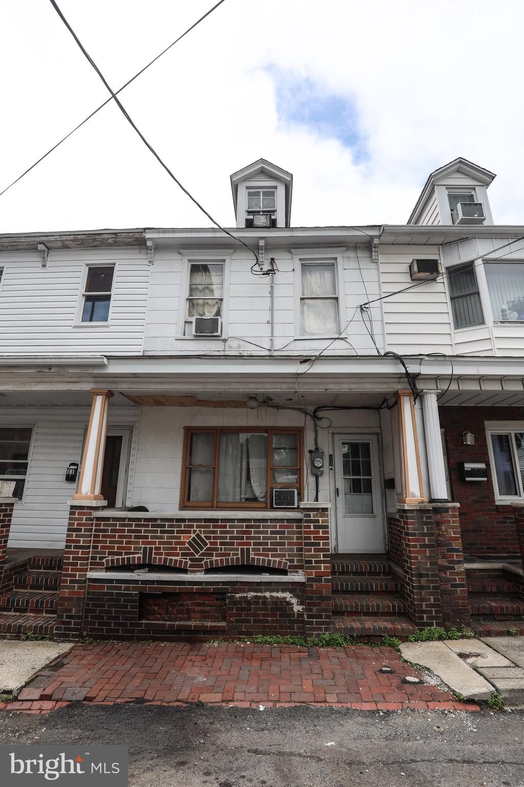 MINERSVILLE - Residential