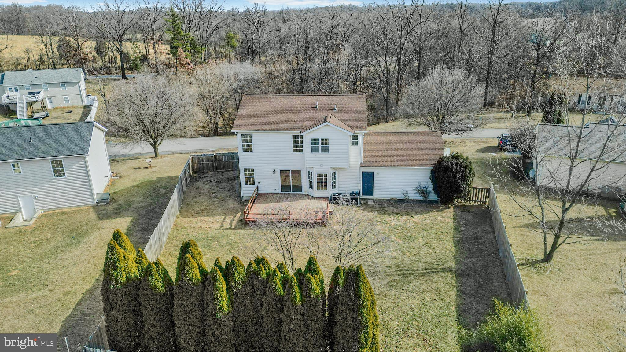 DOUGLAS OAKS - Residential