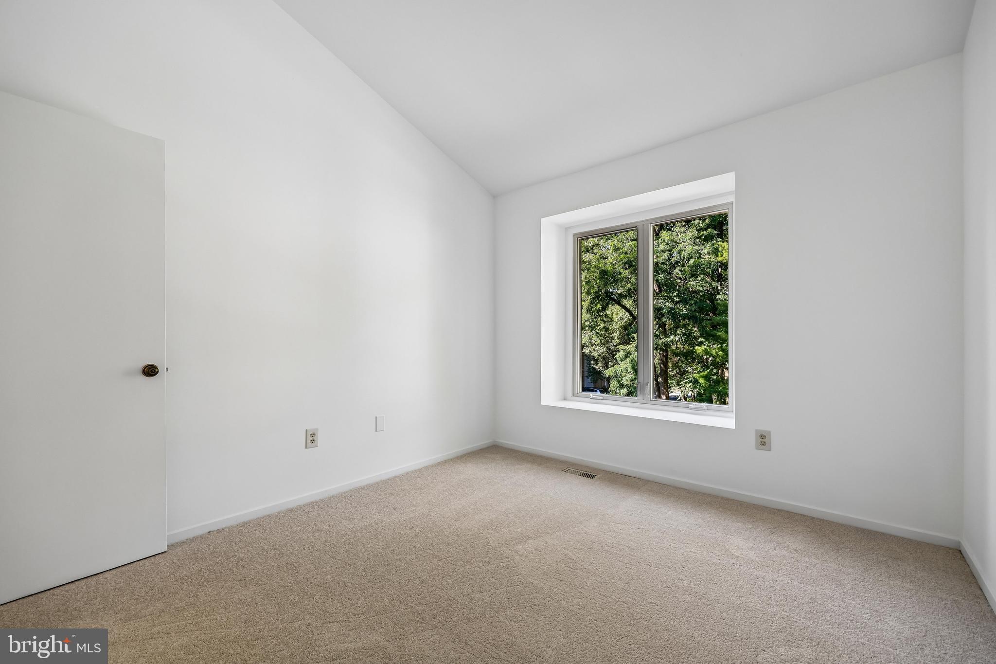 TIMBERLAWN - Residential