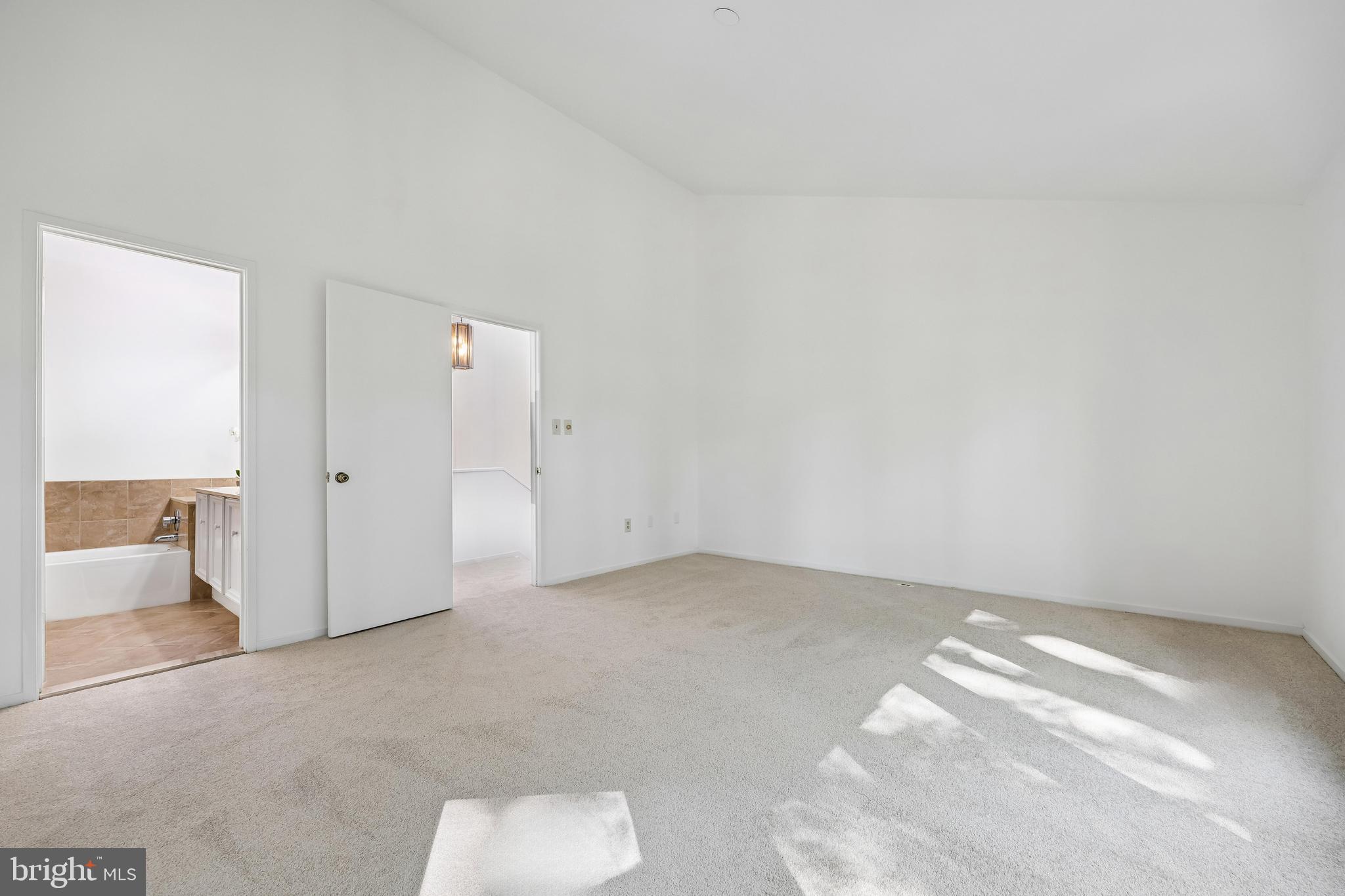 TIMBERLAWN - Residential