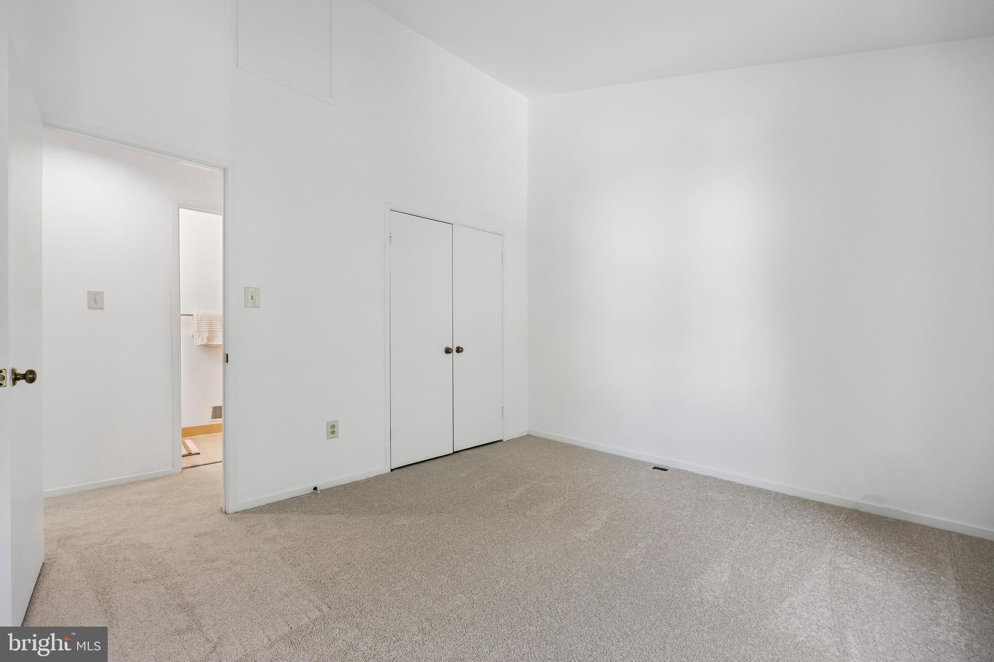 TIMBERLAWN - Residential