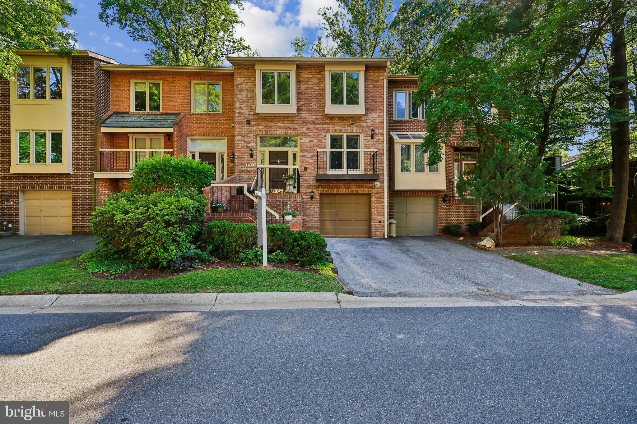 TIMBERLAWN - Residential