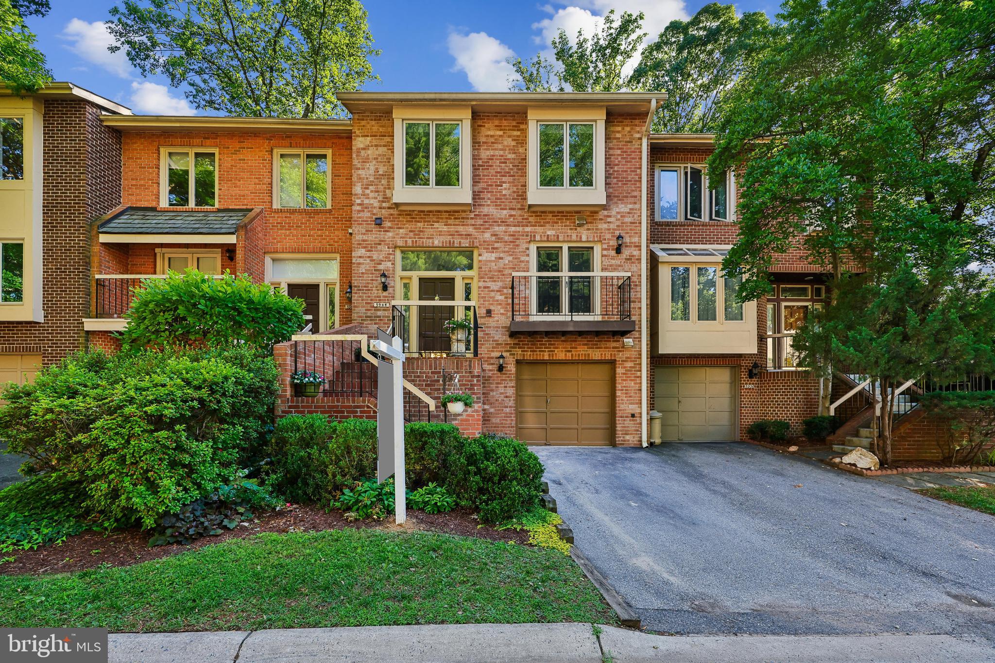 TIMBERLAWN - Residential