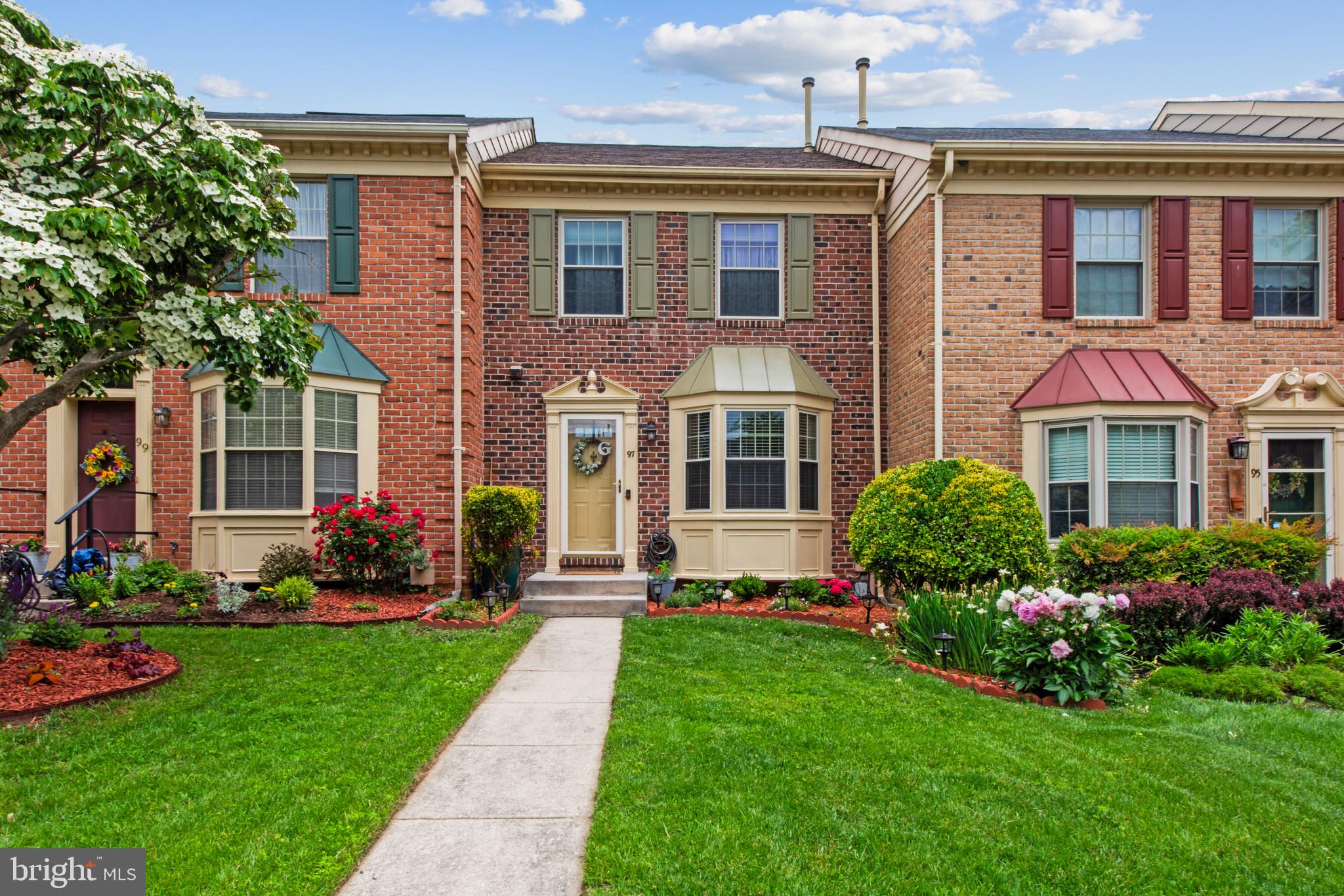 LOVETON FARMS - Residential Lease