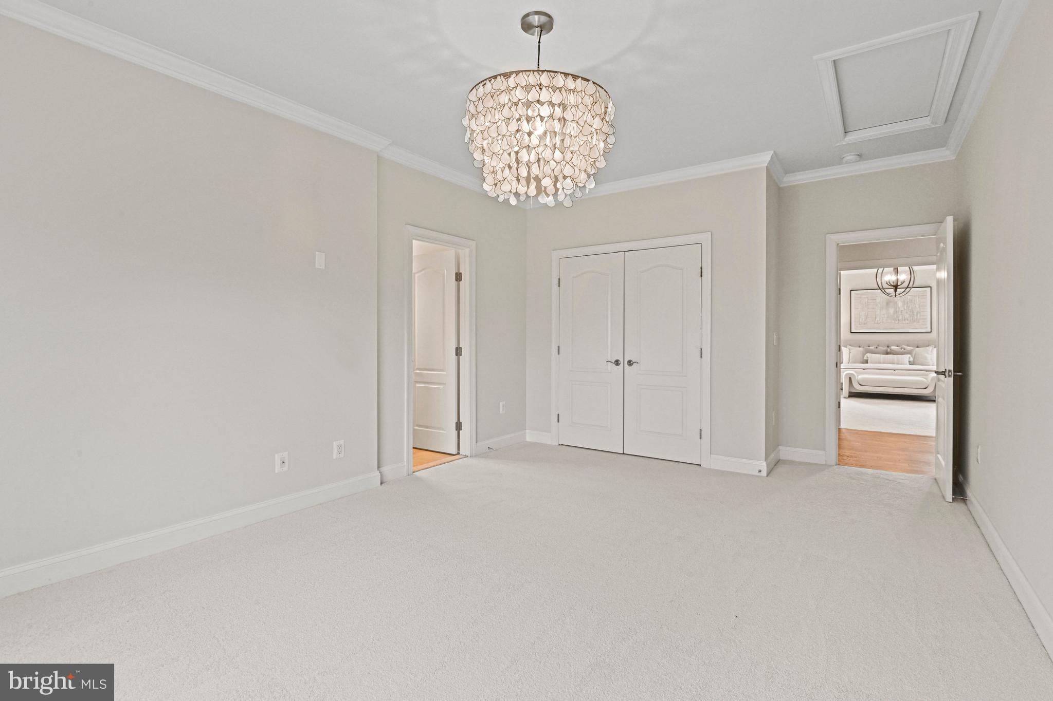 PROVIDENCE FOREST - Residential
