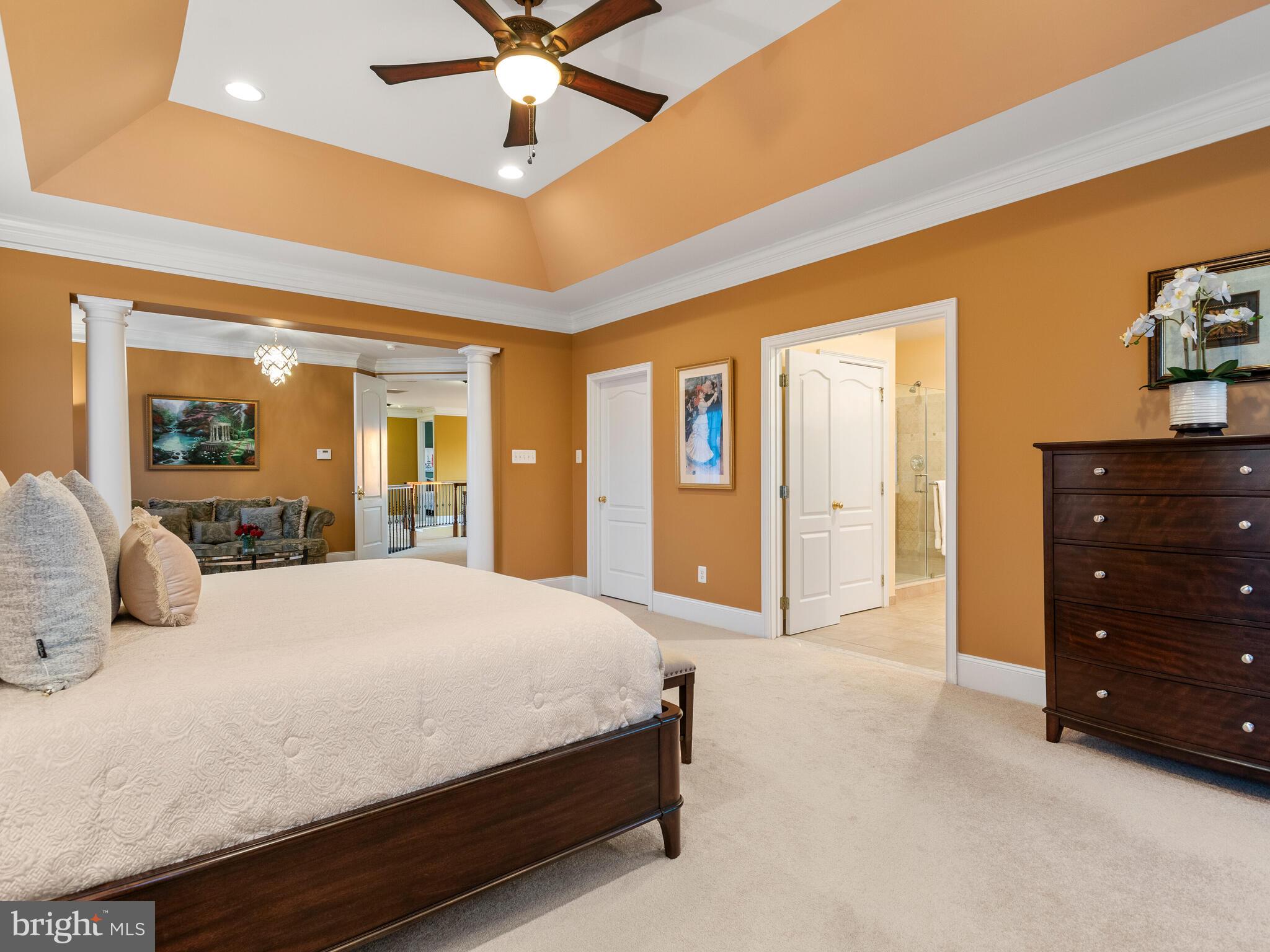 RIVERCREST - Residential