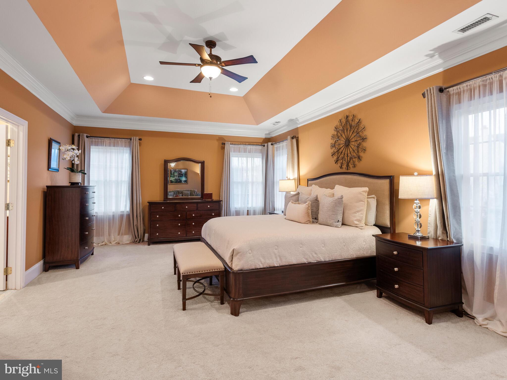 RIVERCREST - Residential
