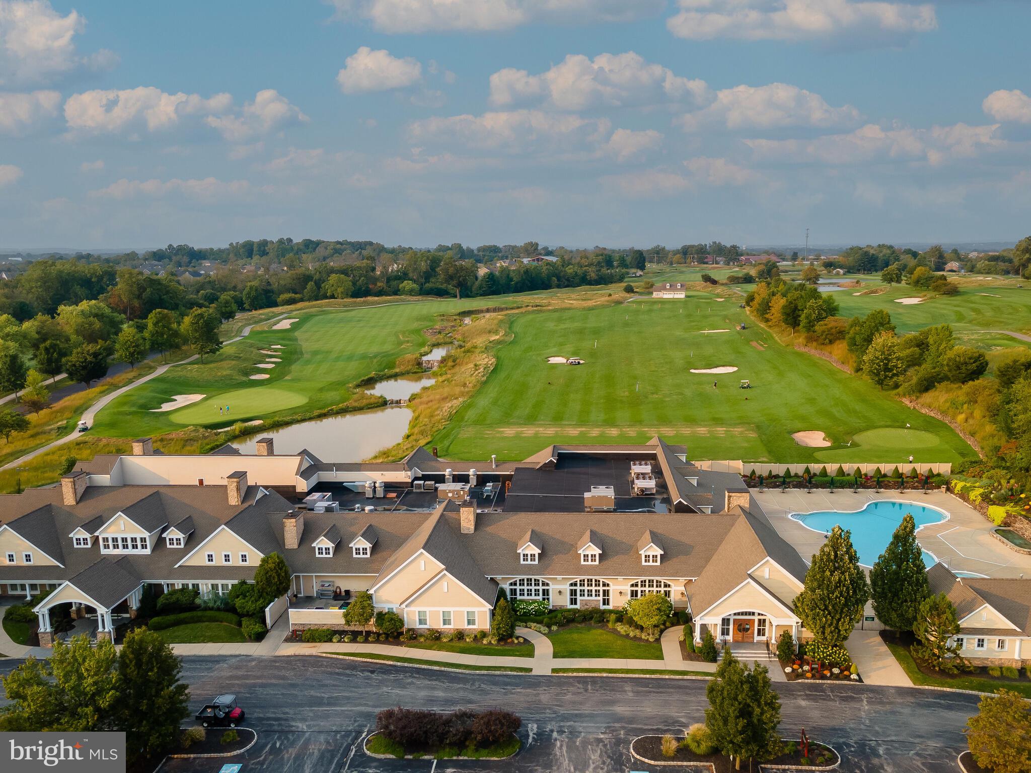RIVERCREST - Residential