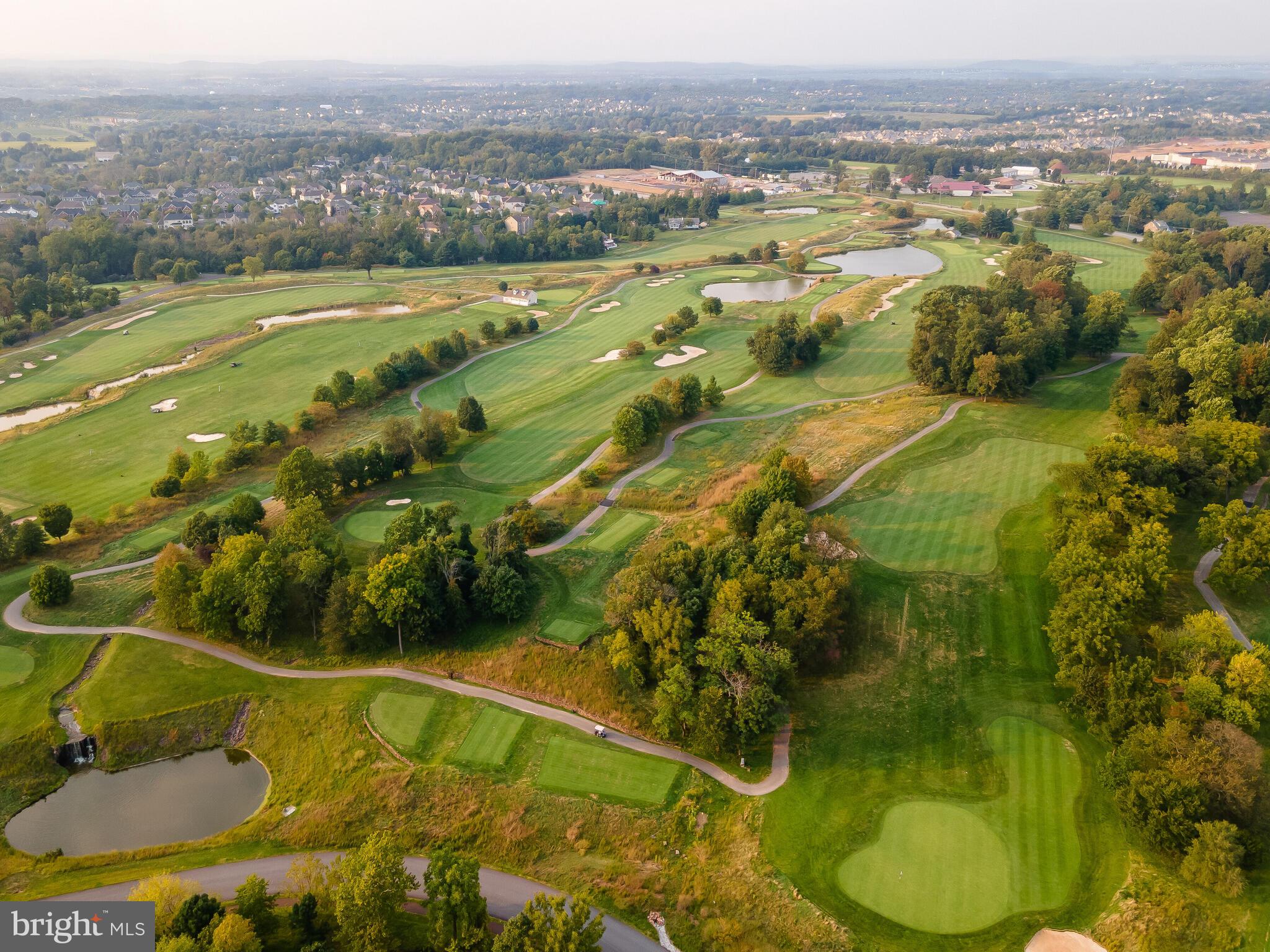 RIVERCREST - Residential