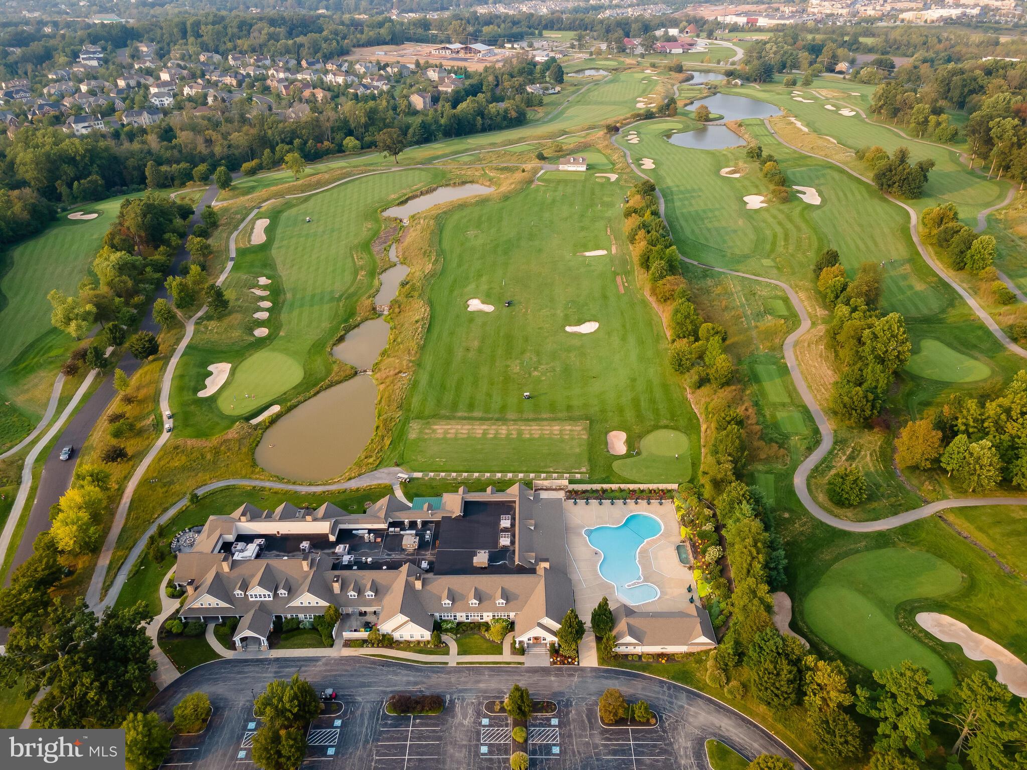 RIVERCREST - Residential