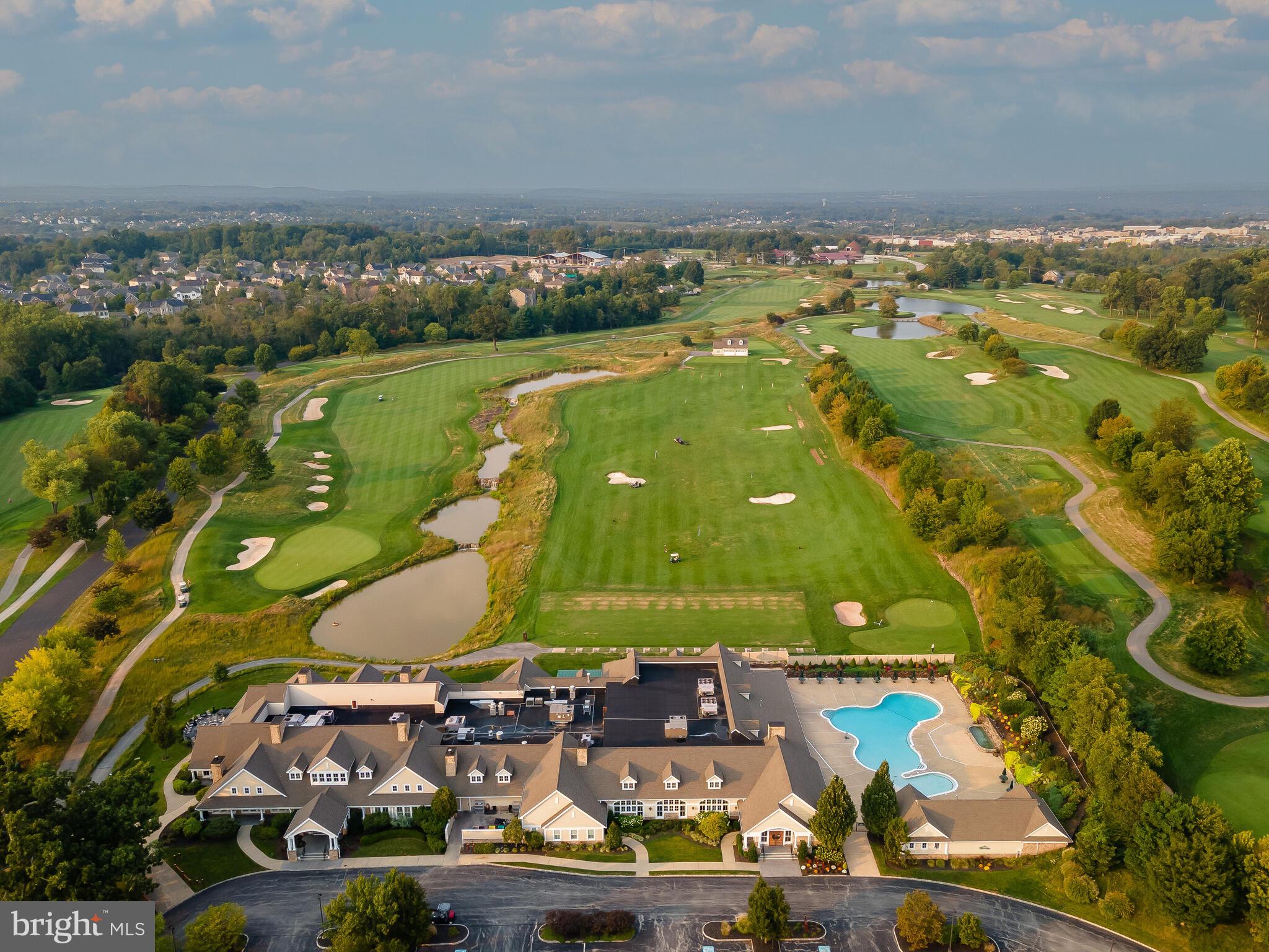 RIVERCREST - Residential