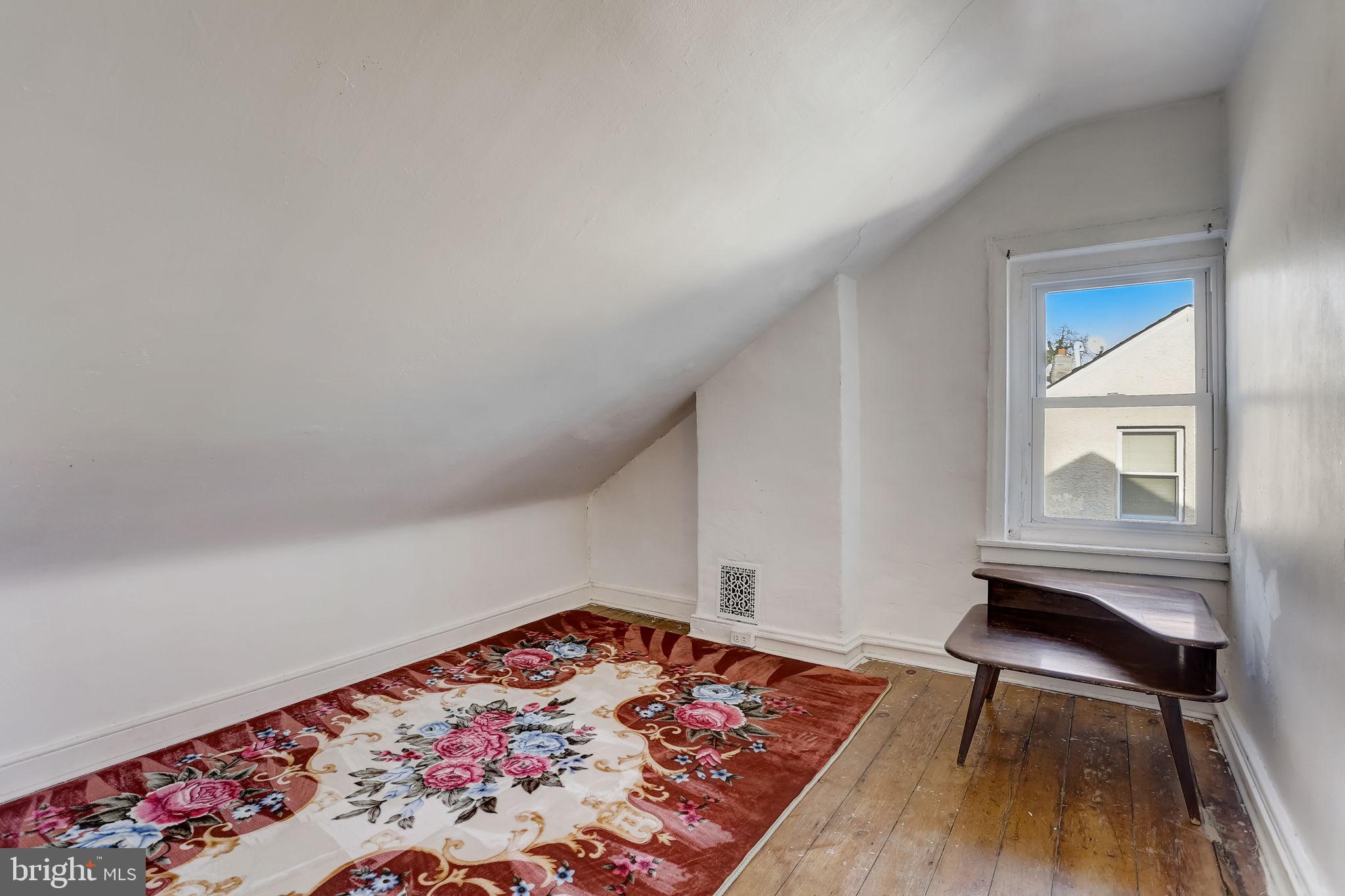 GERMANTOWN - Residential