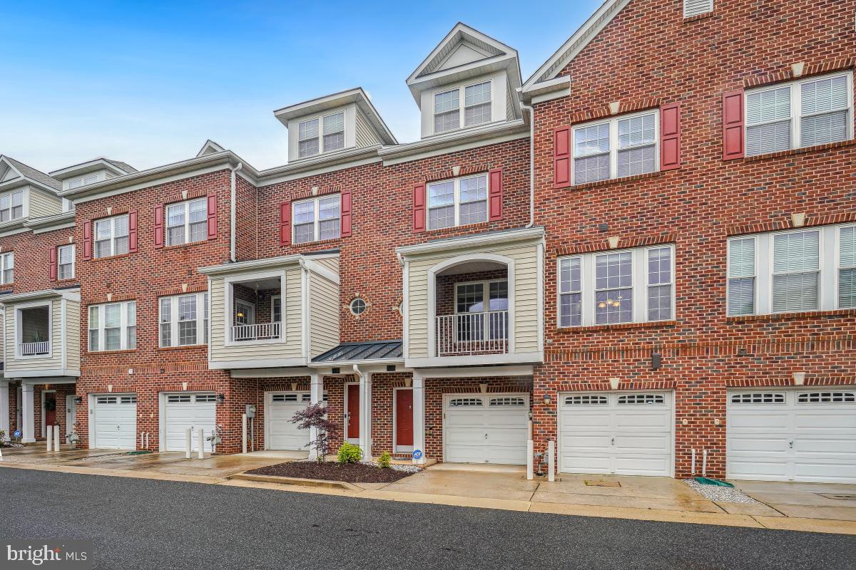 DELIGHT AT FAIRWOOD - Residential Lease