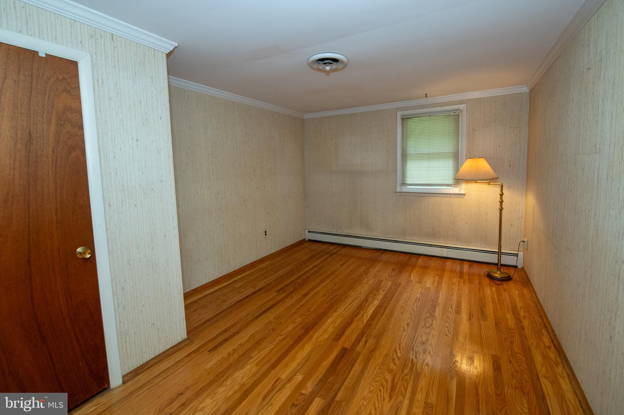 WOOD LAKE - Residential