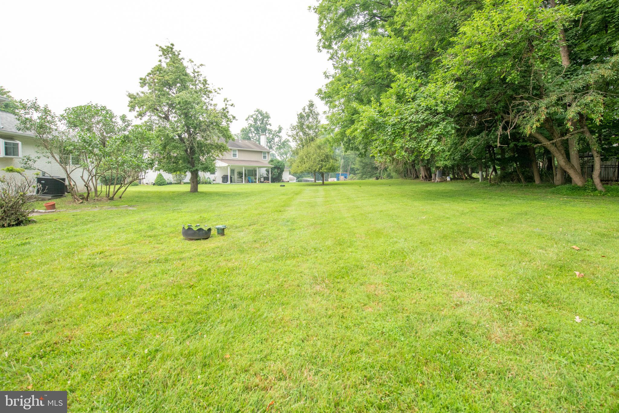 WOOD LAKE - Residential