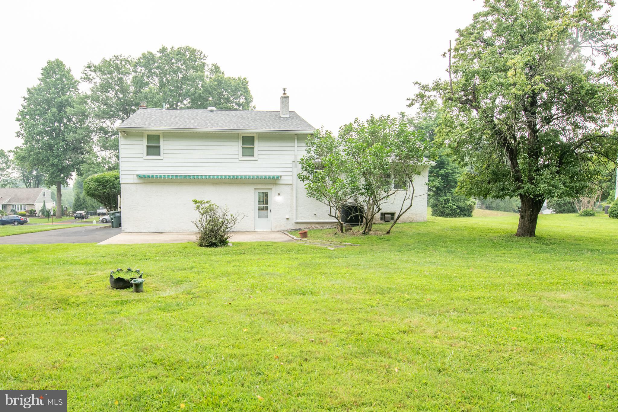 WOOD LAKE - Residential
