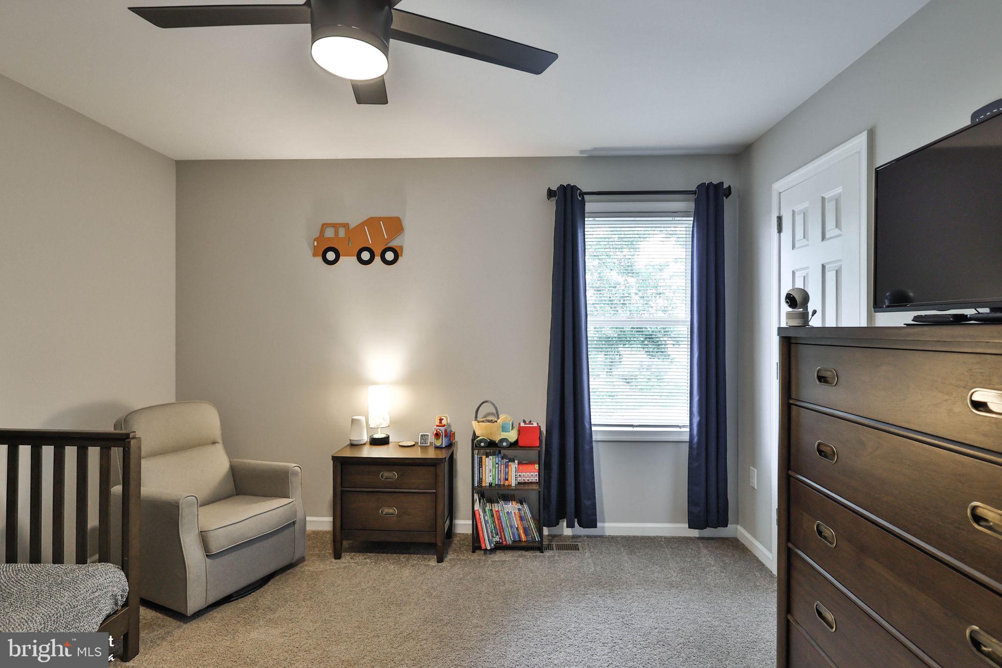 TREETOP ESTATES - Residential