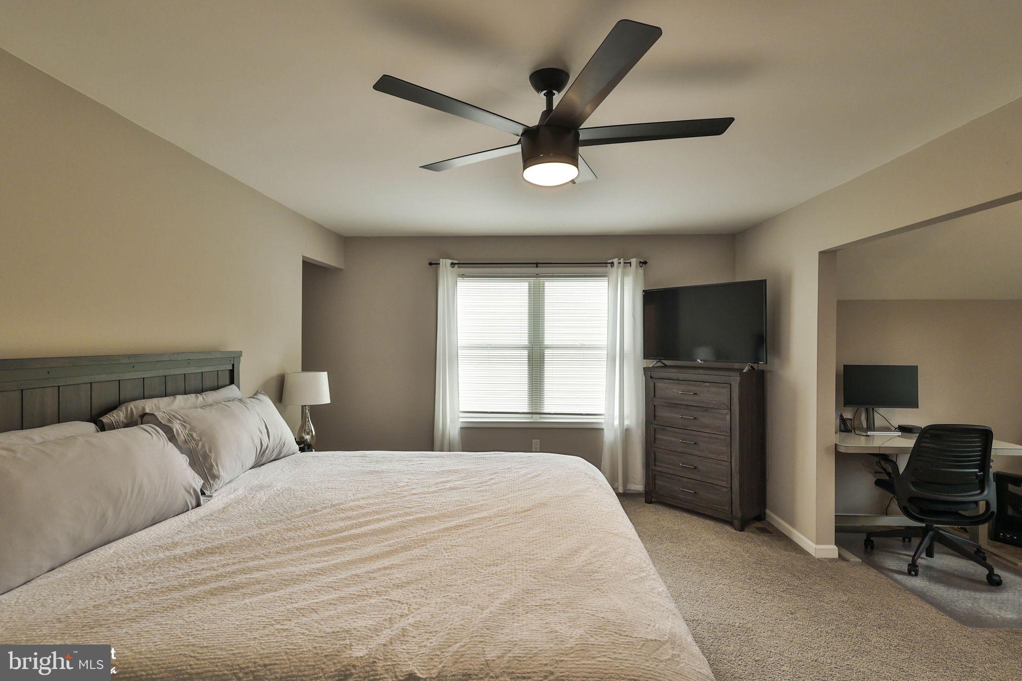 TREETOP ESTATES - Residential