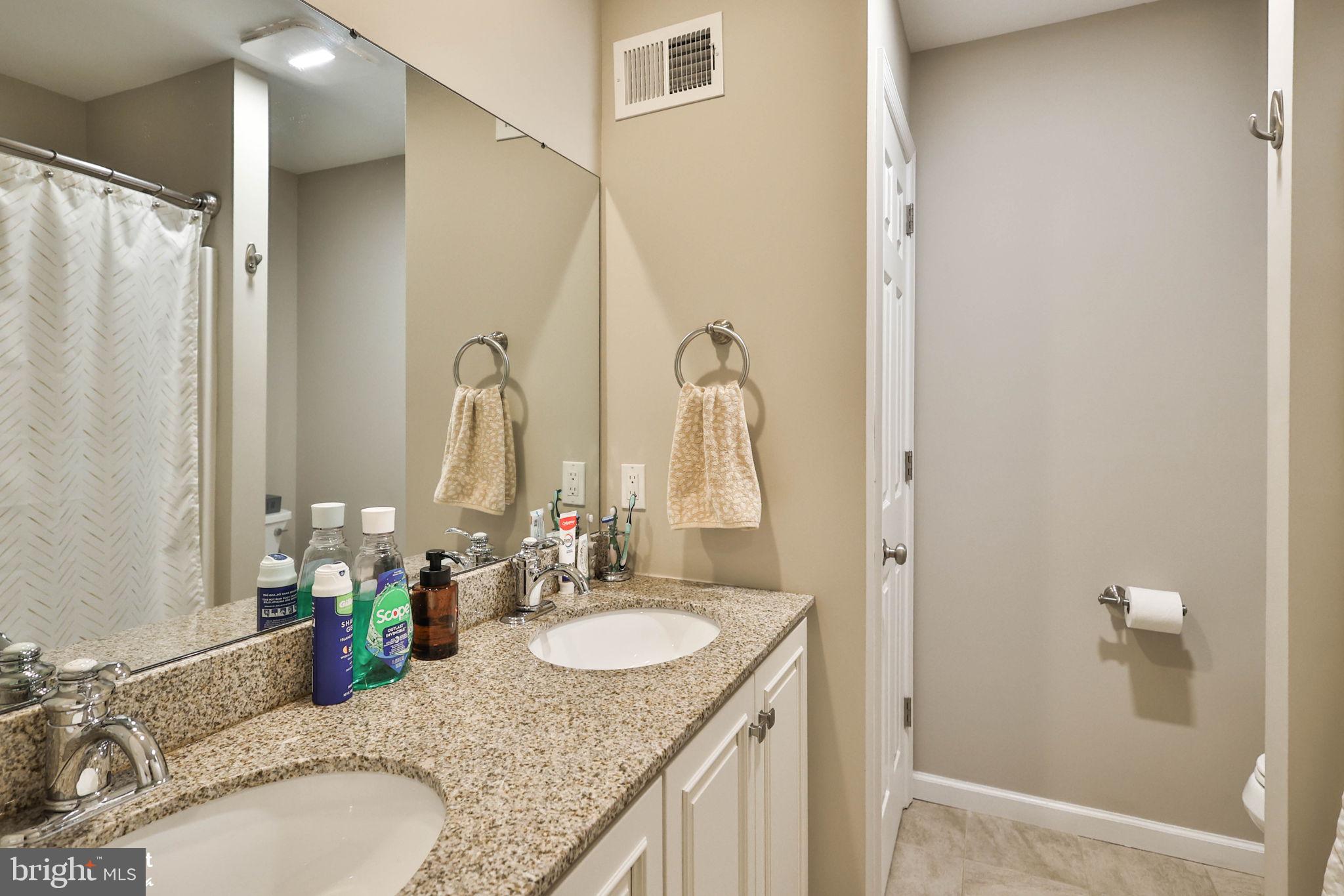 TREETOP ESTATES - Residential