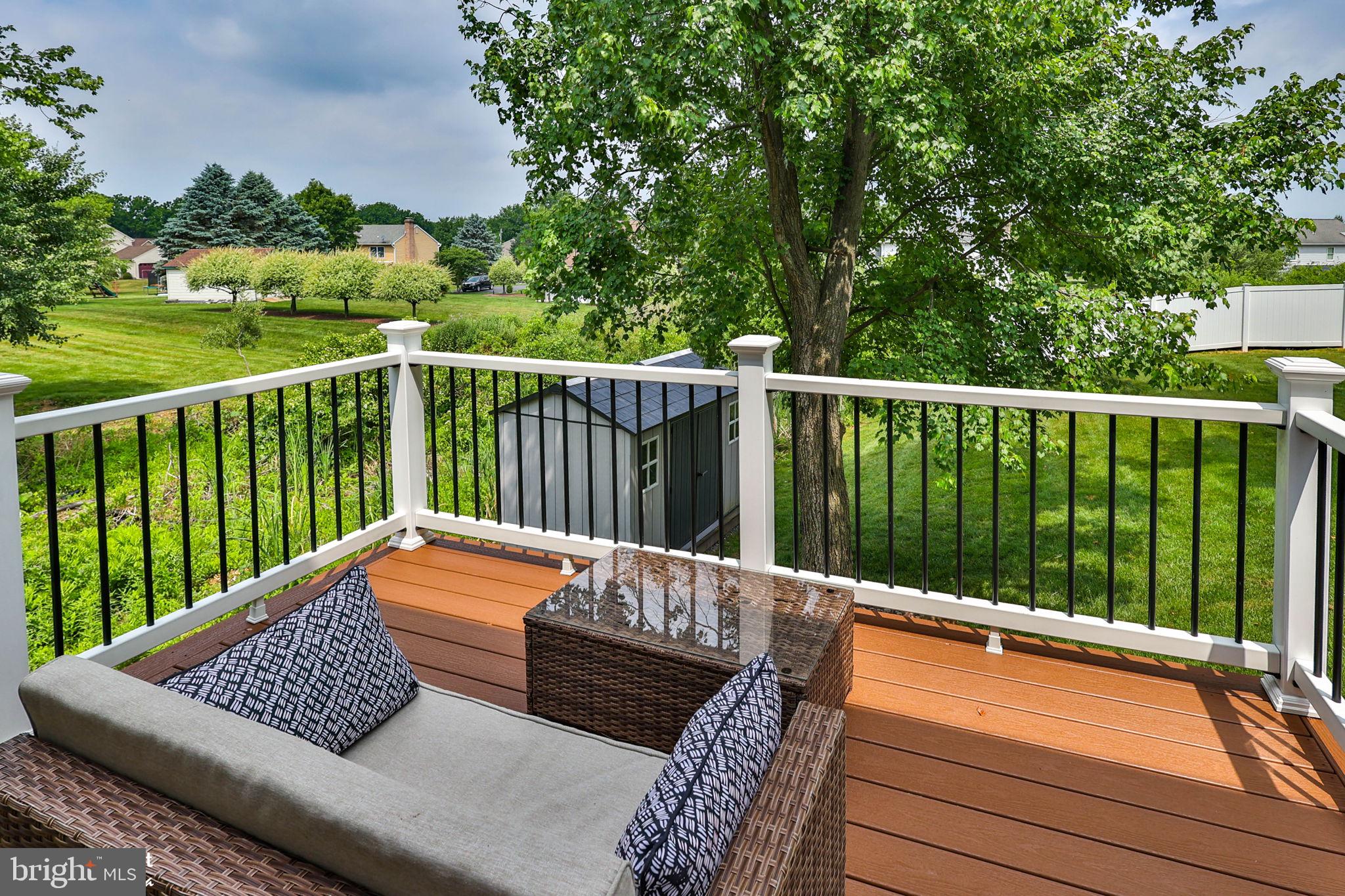TREETOP ESTATES - Residential