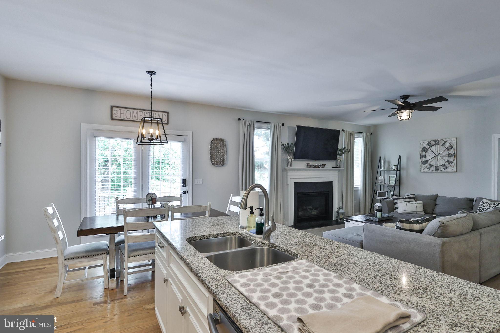 TREETOP ESTATES - Residential