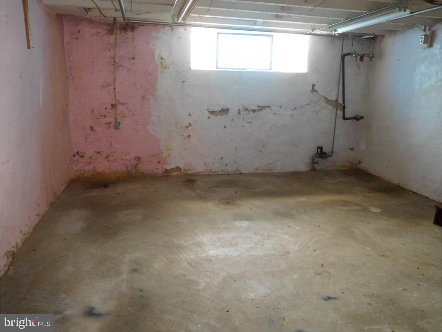 PHILADELPHIA (NORTHEAST) - Residential