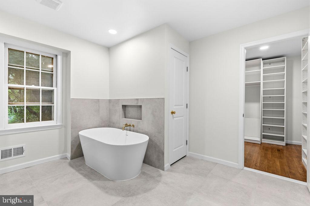 ROCK CREEK HILLS - Residential