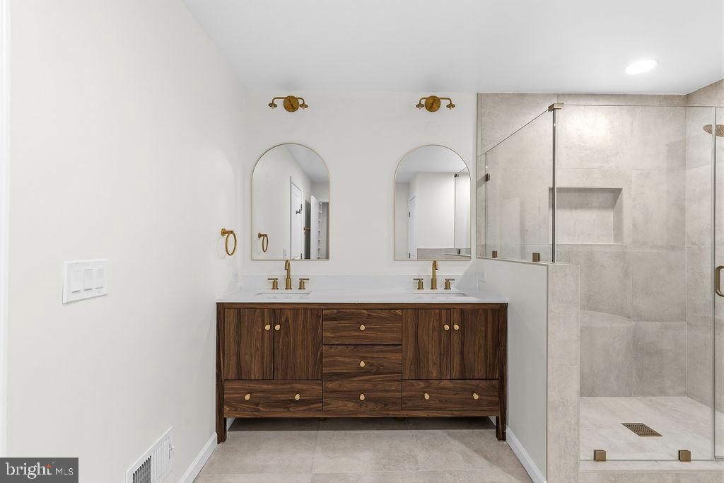 ROCK CREEK HILLS - Residential