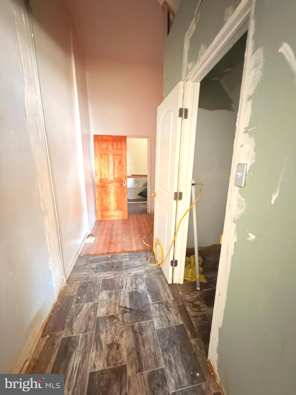 WEST PHILADELPHIA - Commercial Sale