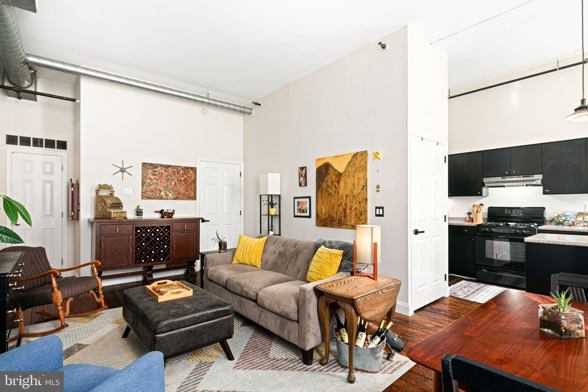 OLD CITY - Residential