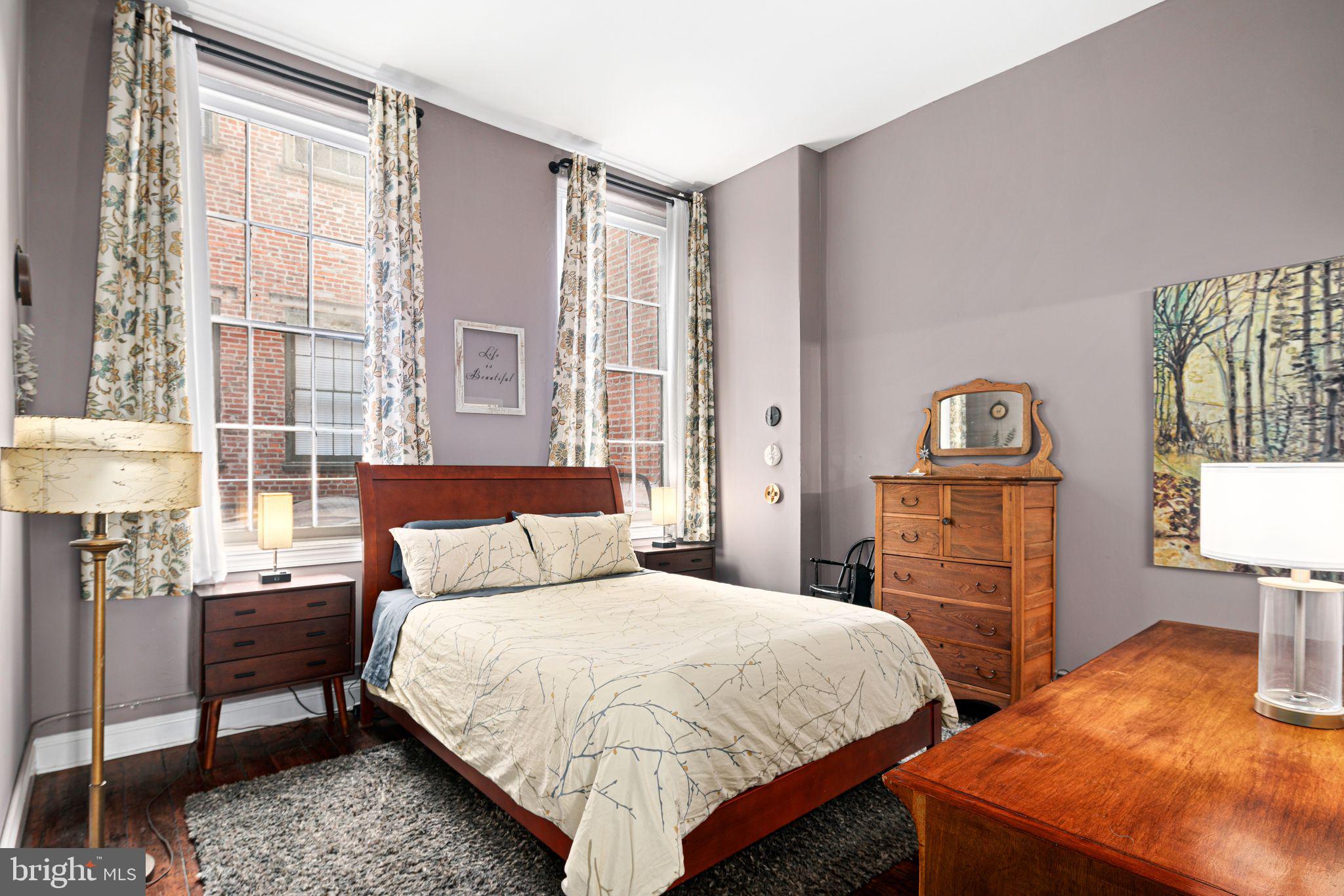OLD CITY - Residential