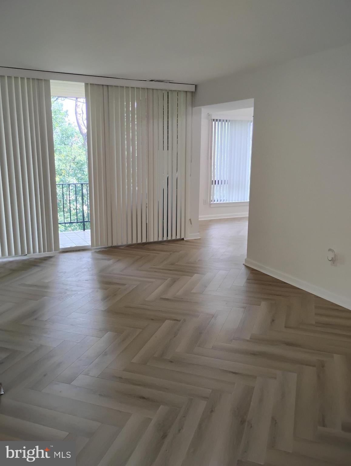 CHELSEA WOODS - Residential